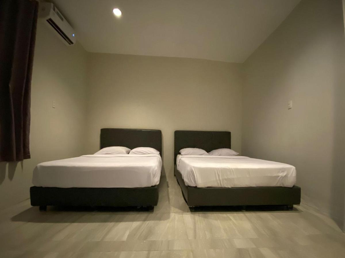 Vosstel Guest House Medan Exterior photo